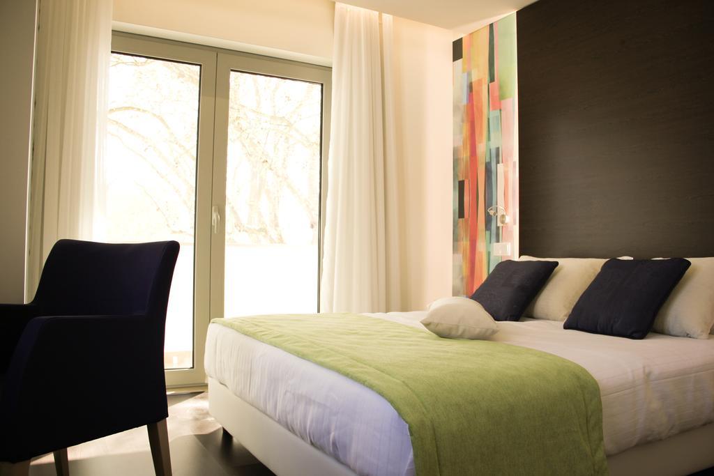 Barquinha River House Вила-Нова-да-Баркинья Экстерьер фото